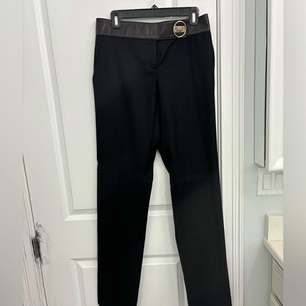 Gently worn GUCCI black wool pants leather waistband size 46(8)